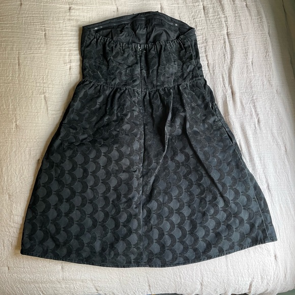 Go International Y2K black velvet moon dress - Picture 2 of 6